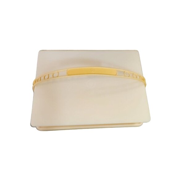 Tupperware Vintage Cake / Cupcake taker with Handle - Picture 2 of 5